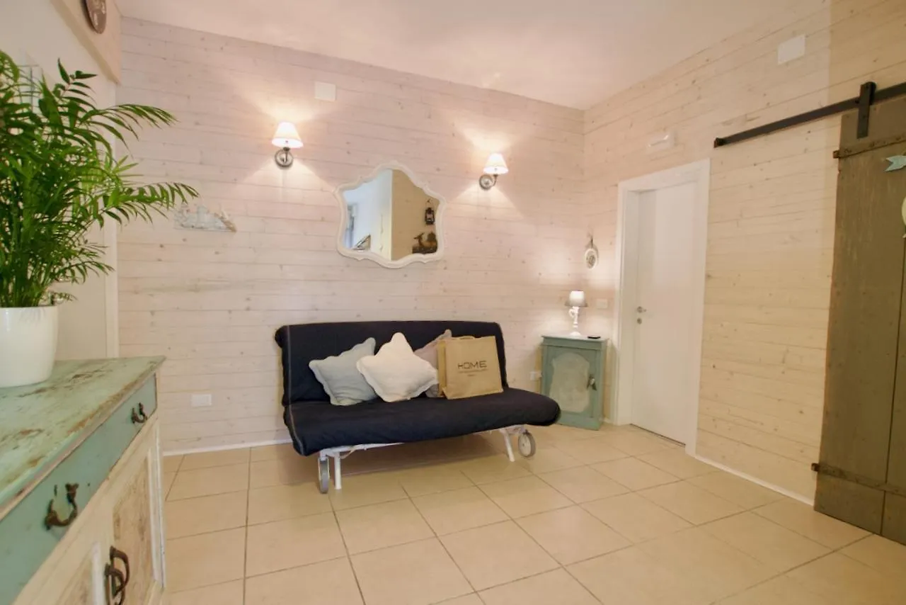 לידו די ג'סולו Pagoda - Home Immobiliare 0*, לידו די ג'סולו איטליה