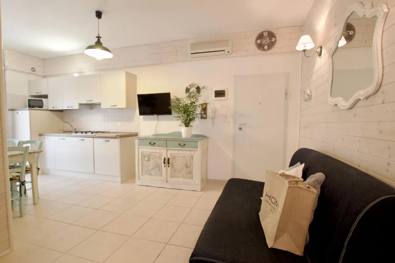 לידו די ג'סולו Pagoda - Home Immobiliare איטליה